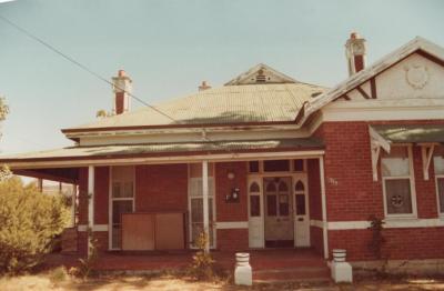 PHOTOGRAPH: UNKNOWN HOUSE SUBIACO, NATIONAL ESTATE SURVEY COLLECTION