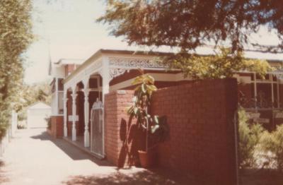 PHOTOGRAPH: UNKNOWN HOUSE SUBIACO, NATIONAL ESTATE SURVEY COLLECTION