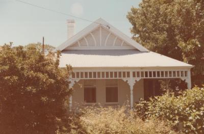 PHOTOGRAPH: UNKNOWN HOUSE SUBIACO, NATIONAL ESTATE SURVEY COLLECTION