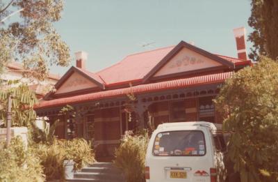 PHOTOGRAPH: UNKNOWN HOUSE SUBIACO, NATIONAL ESTATE SURVEY COLLECTION