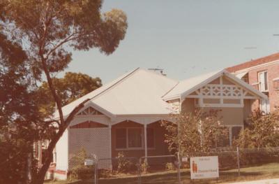 PHOTOGRAPH: UNKNOWN HOUSE SUBIACO, NATIONAL ESTATE SURVEY COLLECTION