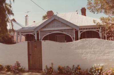 PHOTOGRAPH: UNKNOWN HOUSE SUBIACO, NATIONAL ESTATE SURVEY COLLECTION