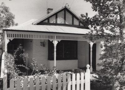 PHOTOGRAPH: UNKNOWN HOUSE SUBIACO, NATIONAL ESTATE SURVEY COLLECTION