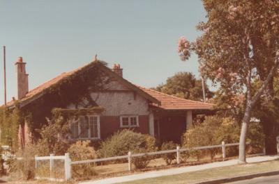 PHOTOGRAPH: UNKNOWN HOUSE BAGOT ROAD, NATIONAL ESTATE SURVEY COLLECTION