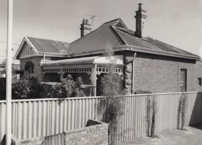 PHOTOGRAPH: 446 BARKER ROAD, NATIONAL ESTATE SURVEY COLLECTION