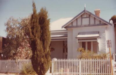 PHOTOGRAPH: 177 PARK STREET, NATIONAL ESTATE SURVEY COLLECTION