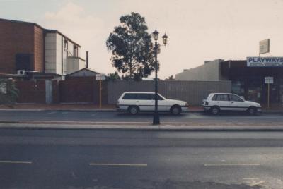 PHOTOGRAPH: 41-31(?) ROKEBY ROAD, 1988