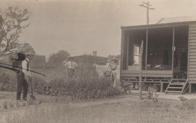 POSTCARD: HOUSE, FROM ALBUM 1, THELMA GREEN COLLECTION