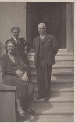 POSTCARD: THREE UNKNOWN PEOPLE, FROM ALBUM 1, THELMA GREEN COLLECTION