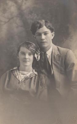 POSTCARD: FLO AND JIM, FROM ALBUM 1, THELMA GREEN COLLECTION