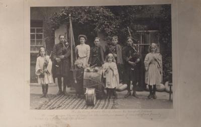 POSTCARD: GROUP OF PEOPLE, FROM ALBUM 1, THELMA GREEN COLLECTION