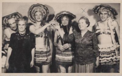 POSTCARD: GROUP OF PEOPLE, FROM ALBUM 1, THELMA GREEN COLLECTION