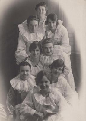 POSTCARD: GROUP OF WOMEN, FROM ALBUM 1, THELMA GREEN COLLECTION