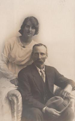 POSTCARD: ROSE LESLIE AND HER FATHER, FROM ALBUM 1, THELMA GREEN COLLECTION