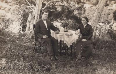 POSTCARD: THOMAS AND MILLIE MARSH, FROM ALBUM 1, THELMA GREEN COLLECTION