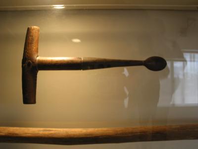 HARVESTING MALLET BARK