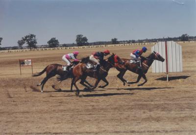 PICNIC RACES AT 'WANDECLA', KOJONUP, 1994.