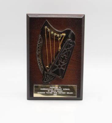 PLAQUE, IRISH HARP - TO KARRAGULLEN PRIMARY SCHOOL FROM EXCHANGE TEACHER IMELDA FALOON 1993
