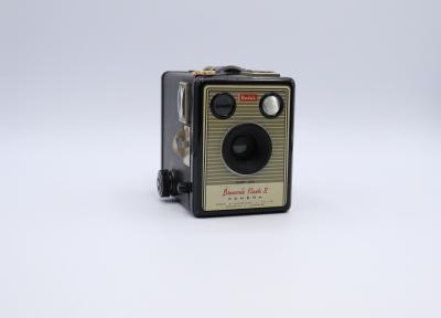 CAMERA, BOX - KODAK BROWNIE FLASH II