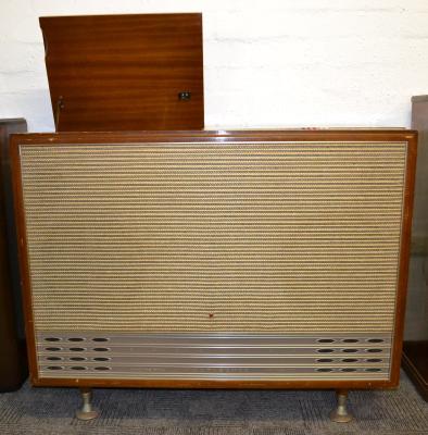 RADIO/RECORD, CONSOLE - KRIESLER MULTISONIC COMBINATION MODEL 11-95