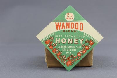 LABELS, WANDOO BLEND PURE EXTRACT HONEY - A HARRISON & SON KELMSCOTT