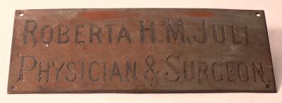 NAME PLATE ROBERTA JULL