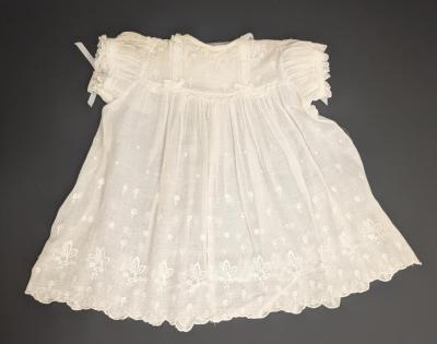 DRESS: BABY'S DRESS