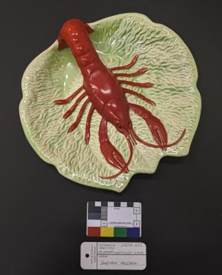 PLATTER: WEMBLEY WARE, LOBSTER, GREEN AND RED