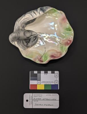 PLATTER: WEMBLEY WARE, MARRON, GREY, PINK AND GREEN
